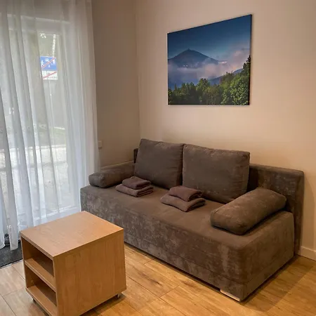 Przystanek - Ul Slowackiego 5a * Karpacz