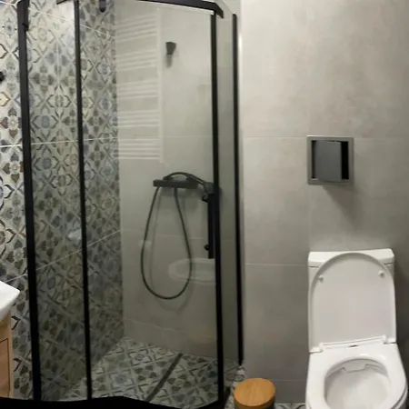Apartament Przystanek - Ul Słowackiego 5a *