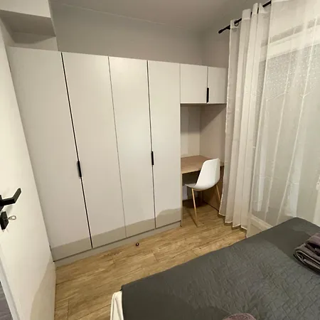 Apartament Przystanek - Ul Słowackiego 5a