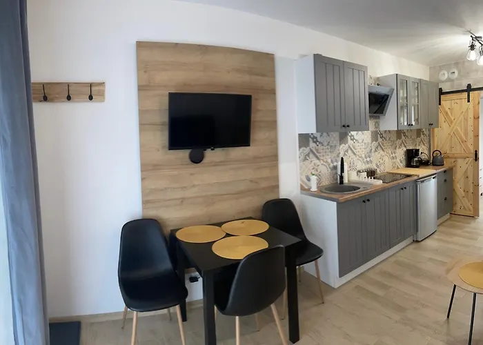 Przystanek - Ul Slowackiego 5a * كارباش