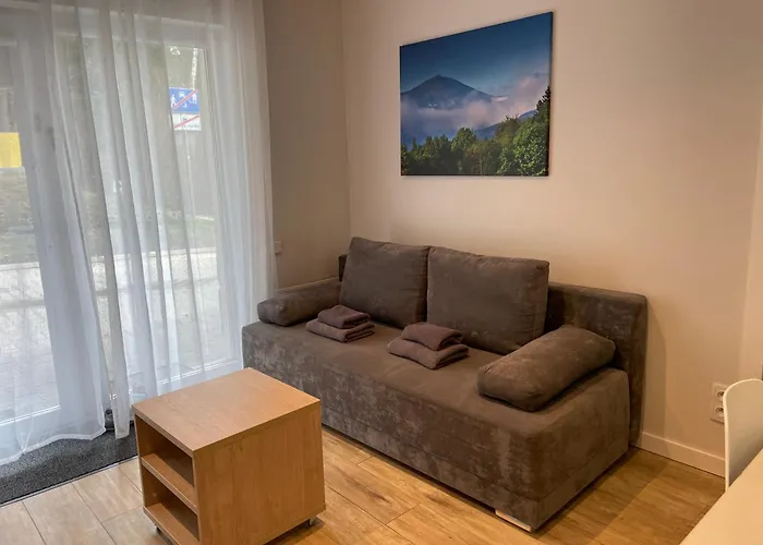 Przystanek - Ul Slowackiego 5a * كارباش